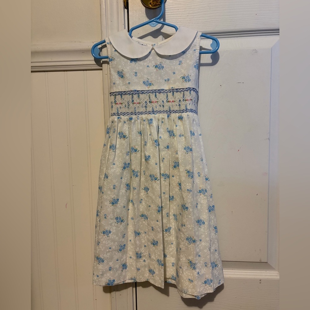 Vintage Caramelo Smocked blue floral dress
